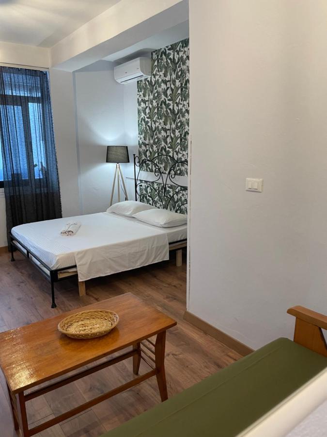 Appartamento Kamu Center Tirana Esterno foto